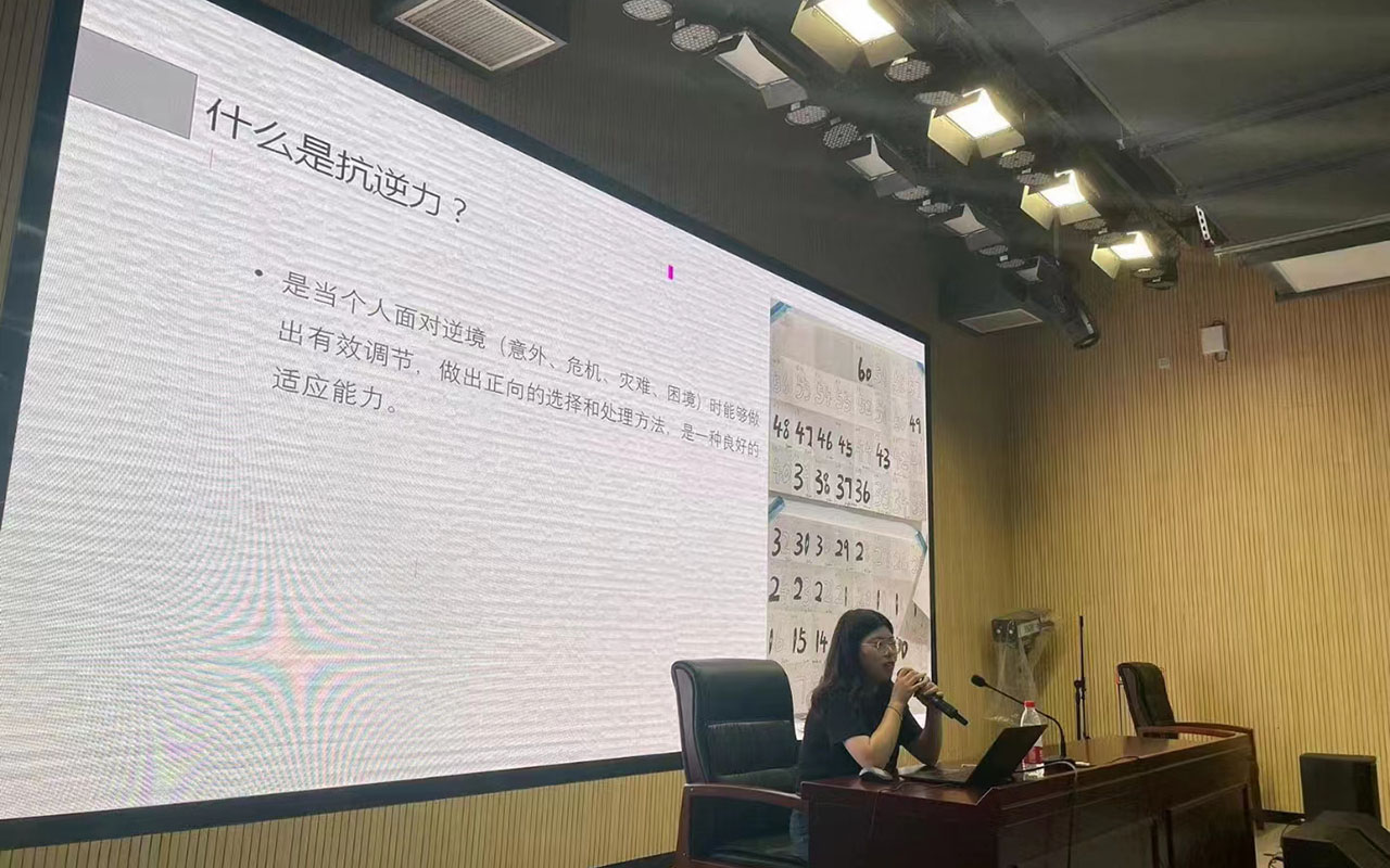 坊子董玉娣中学